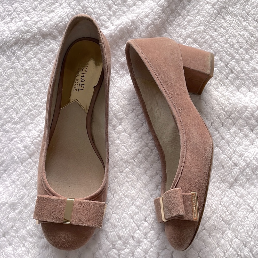 Michael Kors dusty rose suede block heels